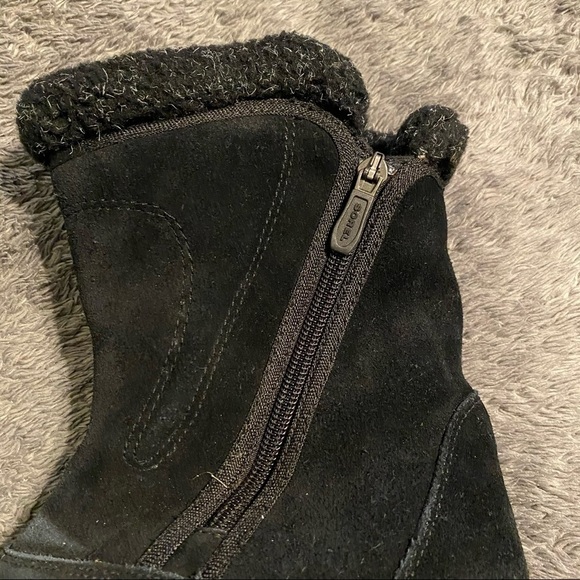 SOREL Waterproof Boots - Picture 6 of 8